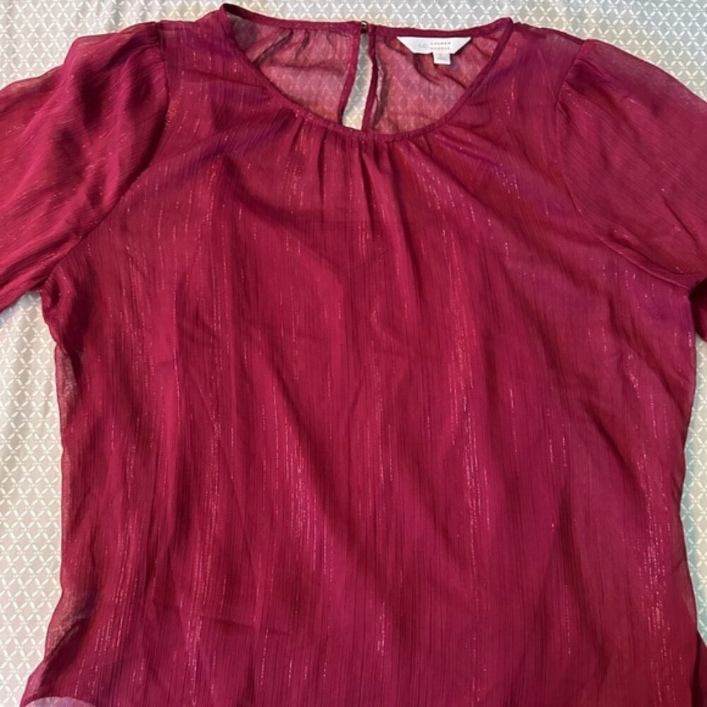 LC LAUREN CONRAD Burgundy Women's Top size Large NWOT